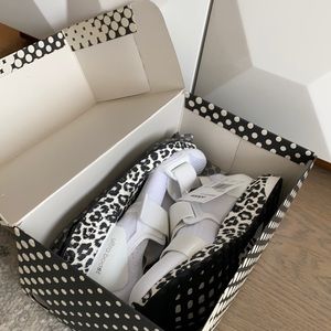 Stella McCartney Adidas  Ultra Boost X 6.5…